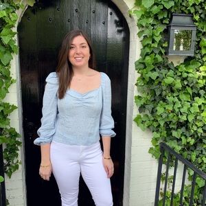 Meet your Posher, Angela